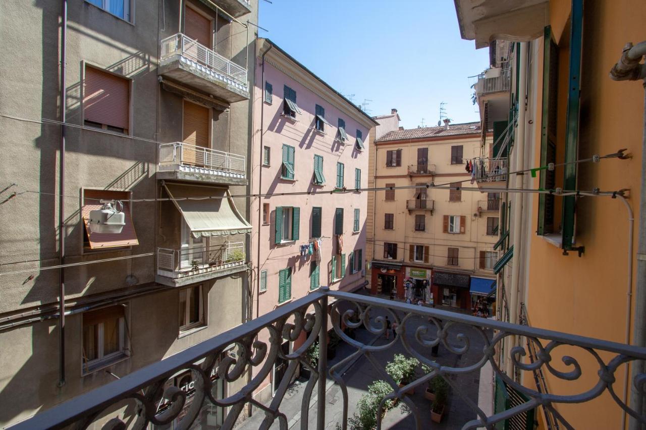 La Casa Di Mattia Bed & Breakfast ลาสเปเซีย ภายนอก รูปภาพ